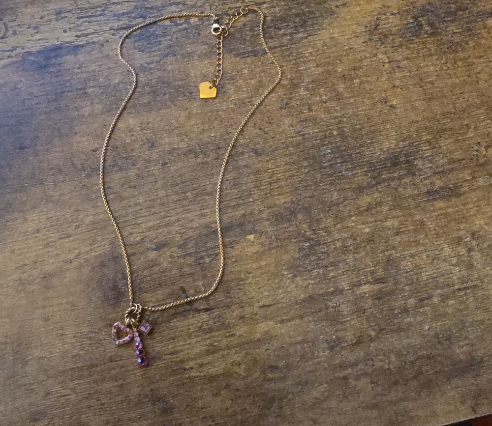 Chic Gold Necklace with Pink Cross Pendant